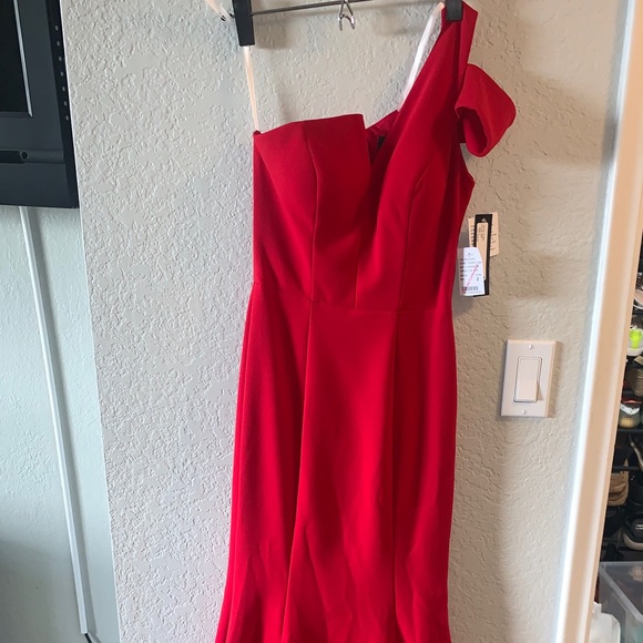 Betsey & Adam Red Gown - Never worn. NWT. - Picture 7 of 8